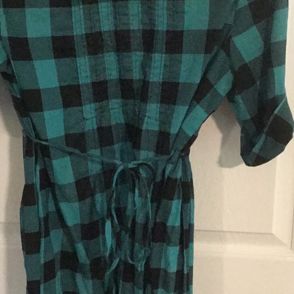 Button down shirt - Picture 4 of 4